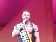 Mr. Hoist Leather - UK 2005 RICHARD SOULSBY